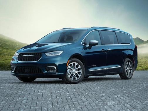 Granite Crystal Metallic Clearcoat 2022 Chrysler Pacifica Hybrid Limited