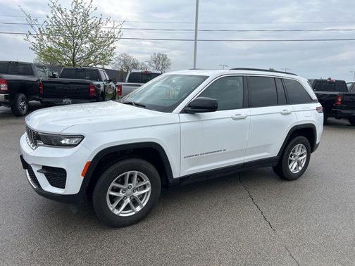 2024 Jeep Grand Cherokee Laredo