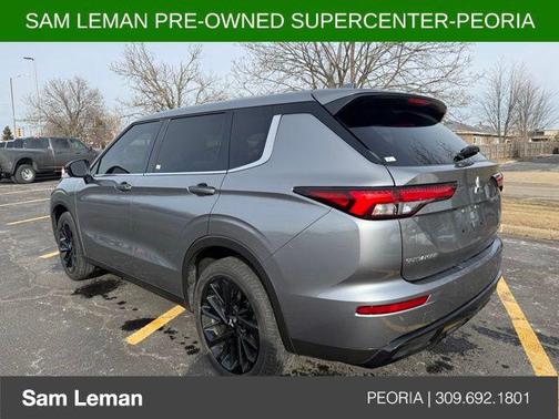 2023 Mitsubishi Outlander SEL Black Edition S-AWC