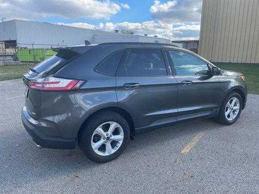 2020 Ford Edge SE