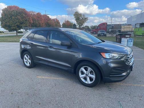 2020 Ford Edge SE