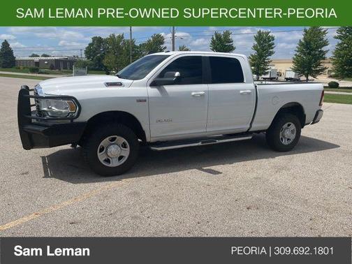 Bright White Clearcoat 2021 RAM 2500 Big Horn Crew Cab 4x4 6'4' Box