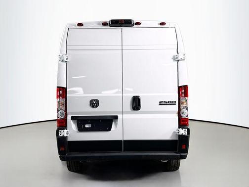 2025 RAM ProMaster 2500 Tradesman