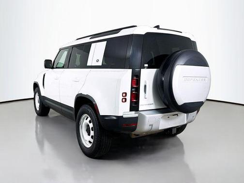 2023 Land Rover Defender Standard