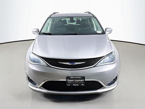 2018 Chrysler Pacifica Touring-L