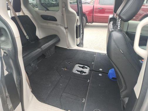 2018 Chrysler Pacifica Touring-L