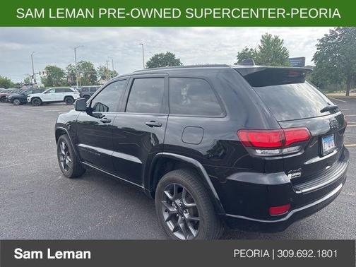 Diamond Black Crystal Pearlcoat 2021 Jeep Grand Cherokee 80th Anniversary 4x4