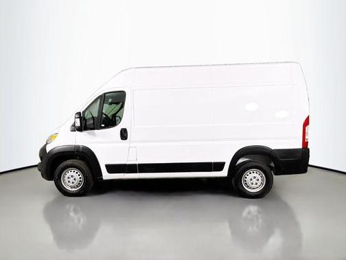 2025 RAM ProMaster 2500 Tradesman