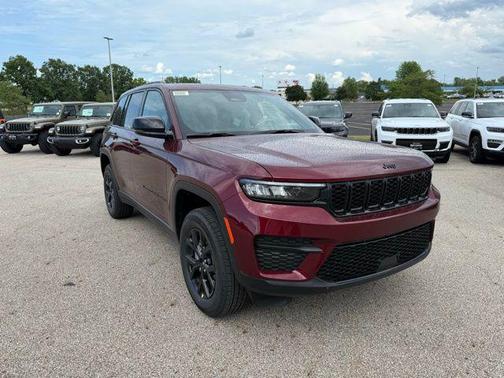 2025 Jeep Grand Cherokee Altitude