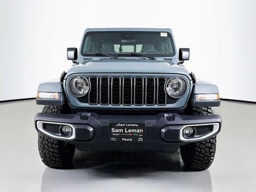 2025 Jeep Gladiator High Tide