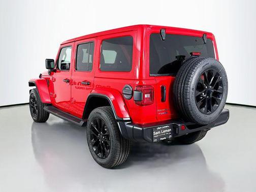2025 Jeep Wrangler 4xe Sahara