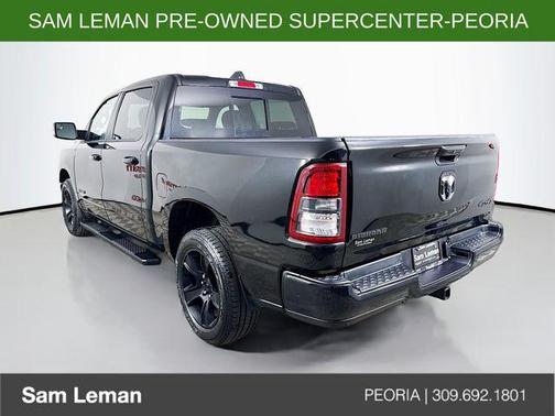 Diamond Black Crystal Pearlcoat 2023 RAM 1500 Big Horn/Lone Star
