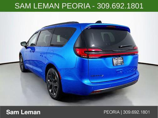 2026 Chrysler Pacifica L