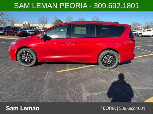 2026 Chrysler Pacifica L