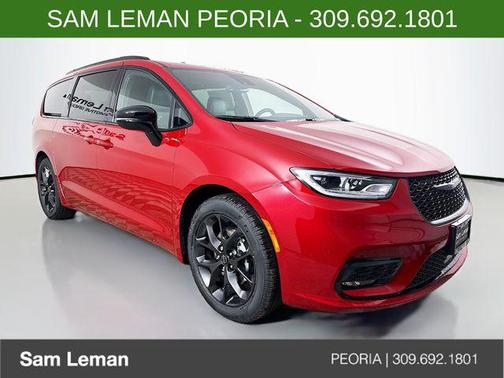 2026 Chrysler Pacifica L