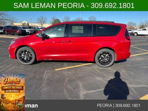 2026 Chrysler Pacifica L