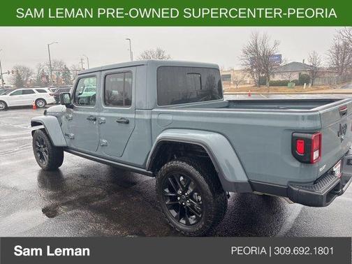 2025 Jeep Gladiator Nighthawk