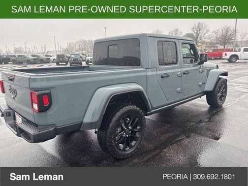 2025 Jeep Gladiator Nighthawk