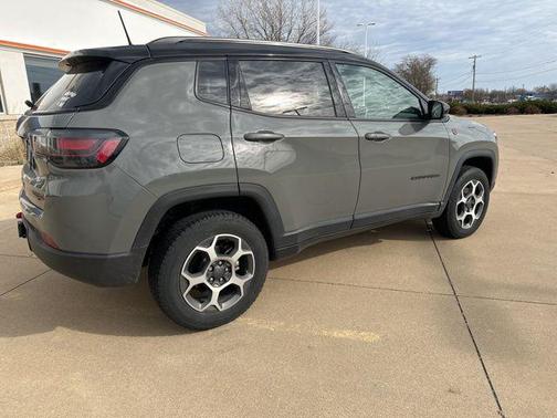 2022 Jeep Compass Trailhawk