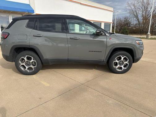 2022 Jeep Compass Trailhawk