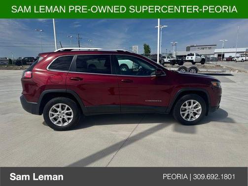 Velvet Red Pearlcoat 2019 Jeep Cherokee Latitude Plus