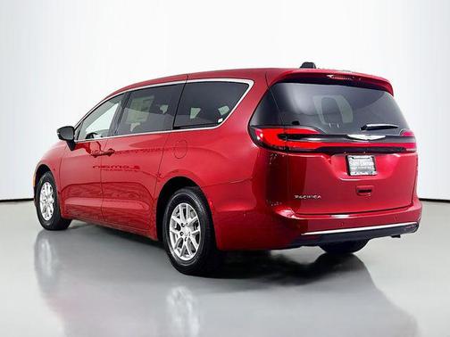 2025 Chrysler Pacifica L