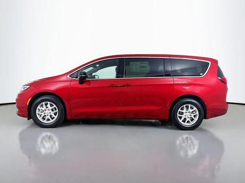 2025 Chrysler Pacifica L
