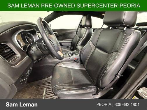 2017 Dodge Charger SXT