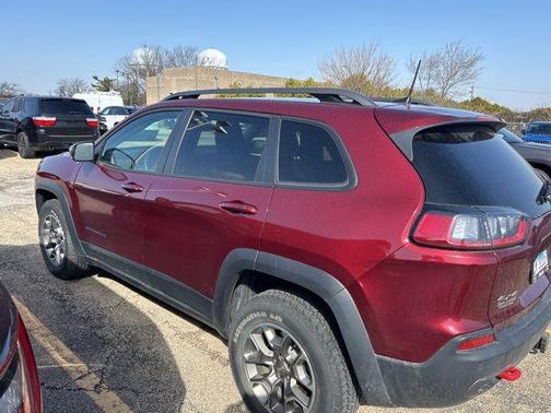 2021 Jeep Cherokee Trailhawk