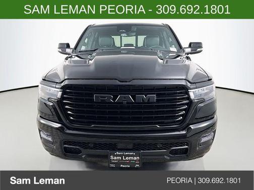 Diamond Black Crystal Pearlcoat 2026 RAM 1500 Laramie