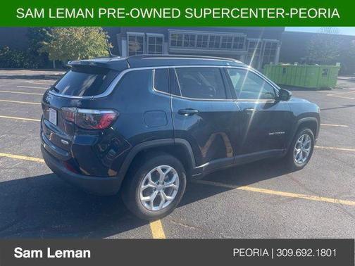 Fathom Blue Pearlcoat 2024 Jeep Compass Latitude