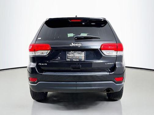 2016 Jeep Grand Cherokee Laredo