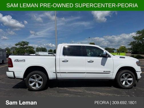 Bright White Clearcoat 2021 RAM 1500 Limited