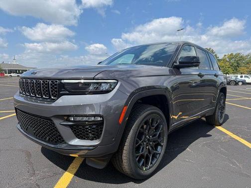 2025 Jeep Grand Cherokee Summit