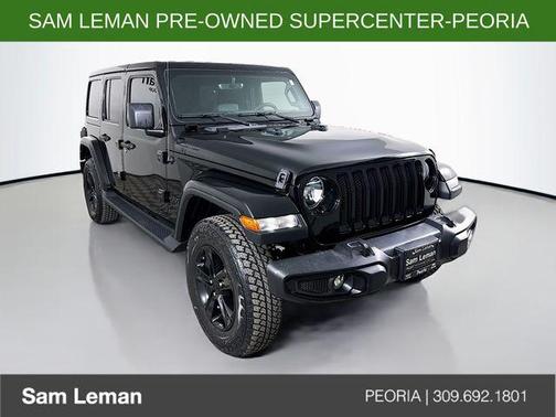 Black Clearcoat 2022 Jeep Wrangler Unlimited Sahara