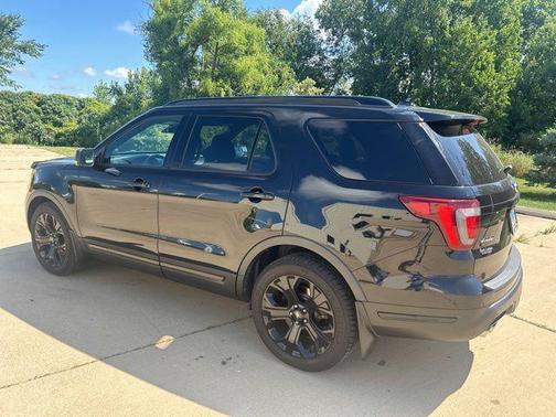2019 Ford Explorer Sport