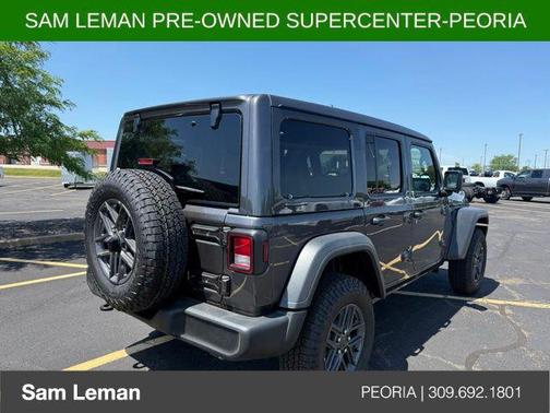 Granite Crystal Metallic Clearcoat 2026 Jeep Wrangler Sport S
