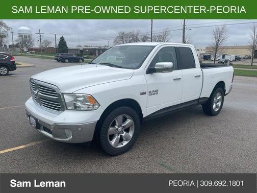 Bright White Clearcoat 2017 RAM 1500 Big Horn