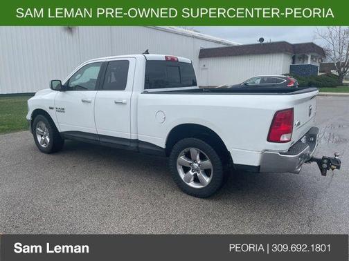 Bright White Clearcoat 2017 RAM 1500 Big Horn