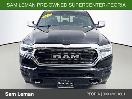 Diamond Black Crystal Pearlcoat 2023 RAM 1500 Limited
