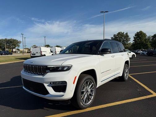 2025 Jeep Grand Cherokee Summit