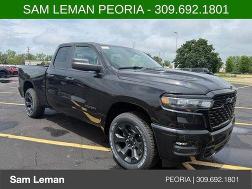 Diamond Black Crystal Pearlcoat 2026 RAM 1500 Express