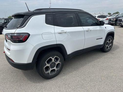 2022 Jeep Compass Trailhawk
