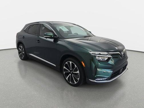 2025 VinFast VF 8 Plus