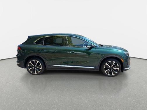 2025 VinFast VF 8 Plus