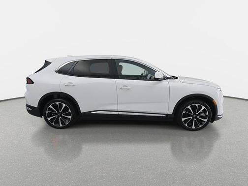 2025 VinFast VF 8 Plus