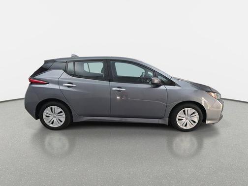 2024 Nissan Leaf S