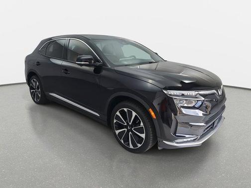 2025 VinFast VF 8 Plus