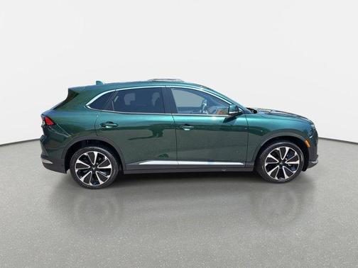 2025 VinFast VF 8 Plus