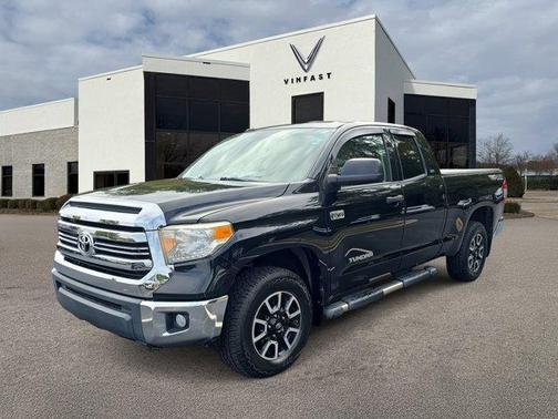 2017 Toyota Tundra SR5